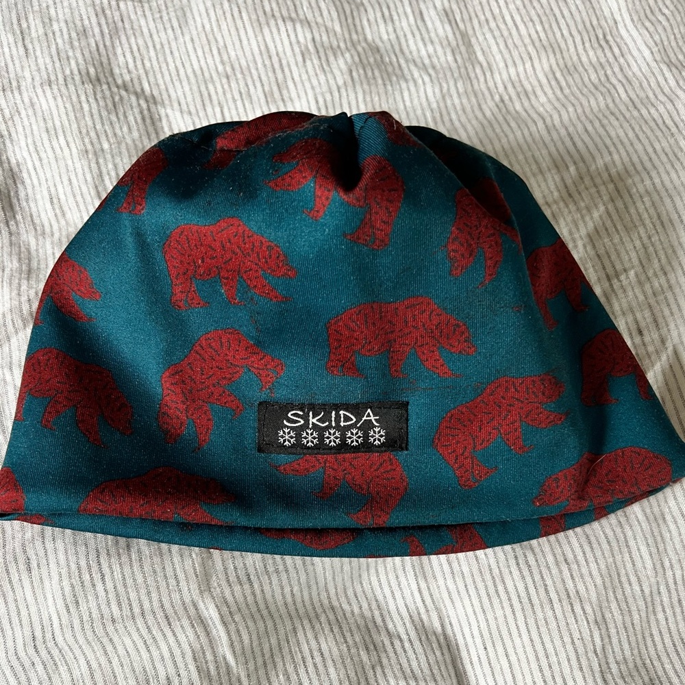Skida baby/toddler hat.